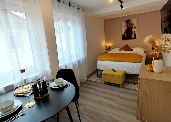 Apartment Elapart By Homely - Moderne Direkt Im Stadtzentrum Mit Self-check-in